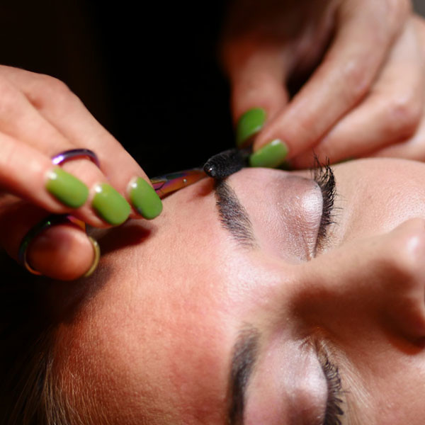 eyebrow waxing